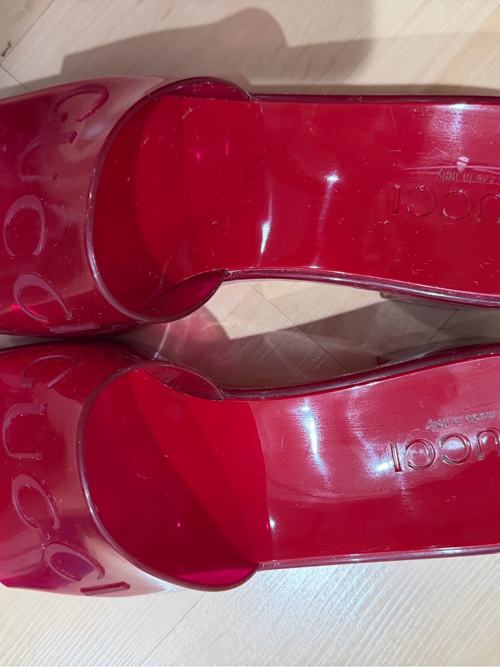 Gucci red Jelly Slide Sandals - Picture 9 of 9